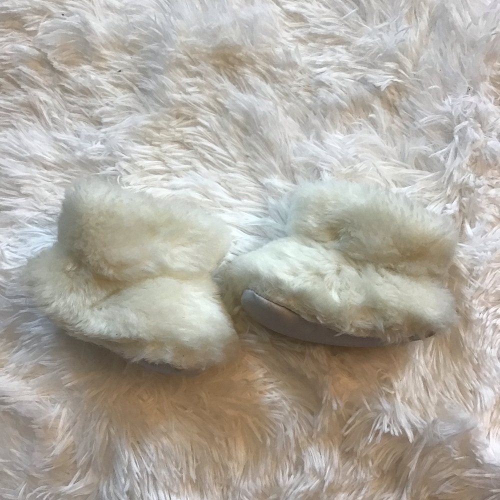 Target Off-White Fur Boots Infant Girls 3-6 M